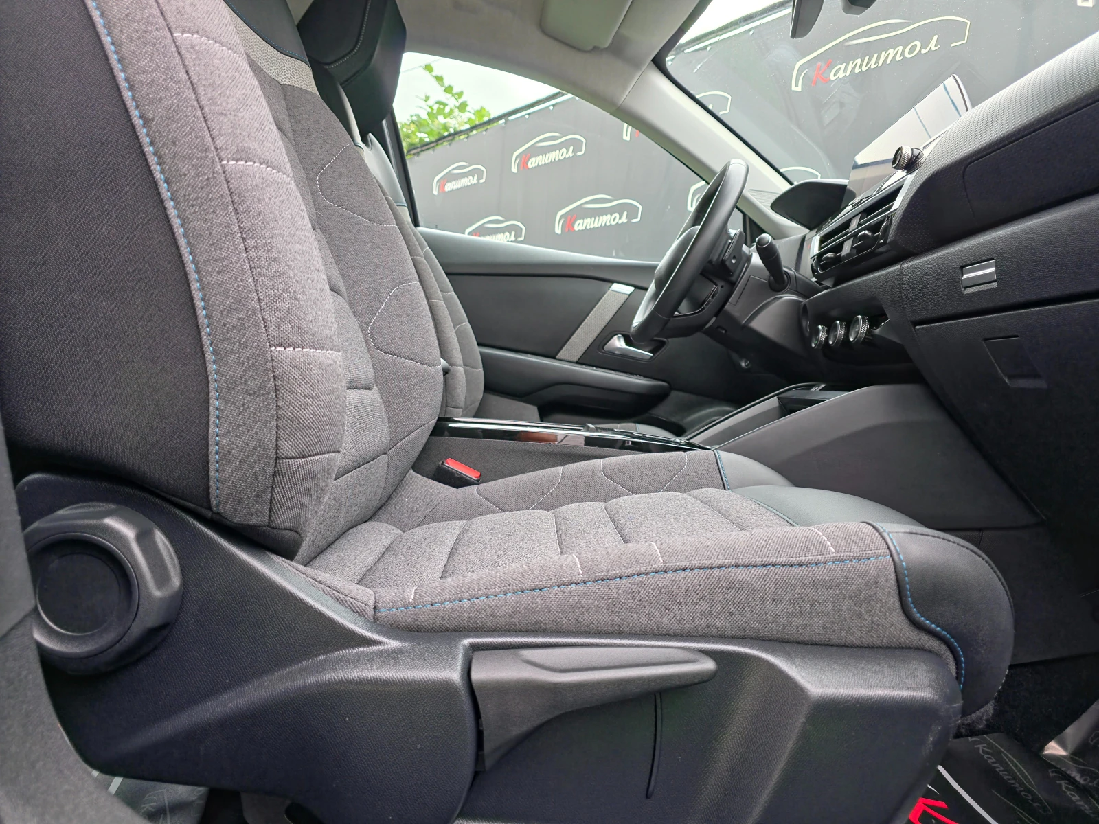 Citroen C4 1. 5 BlueHDi FEEL 131 S&S EAT8  - изображение 9