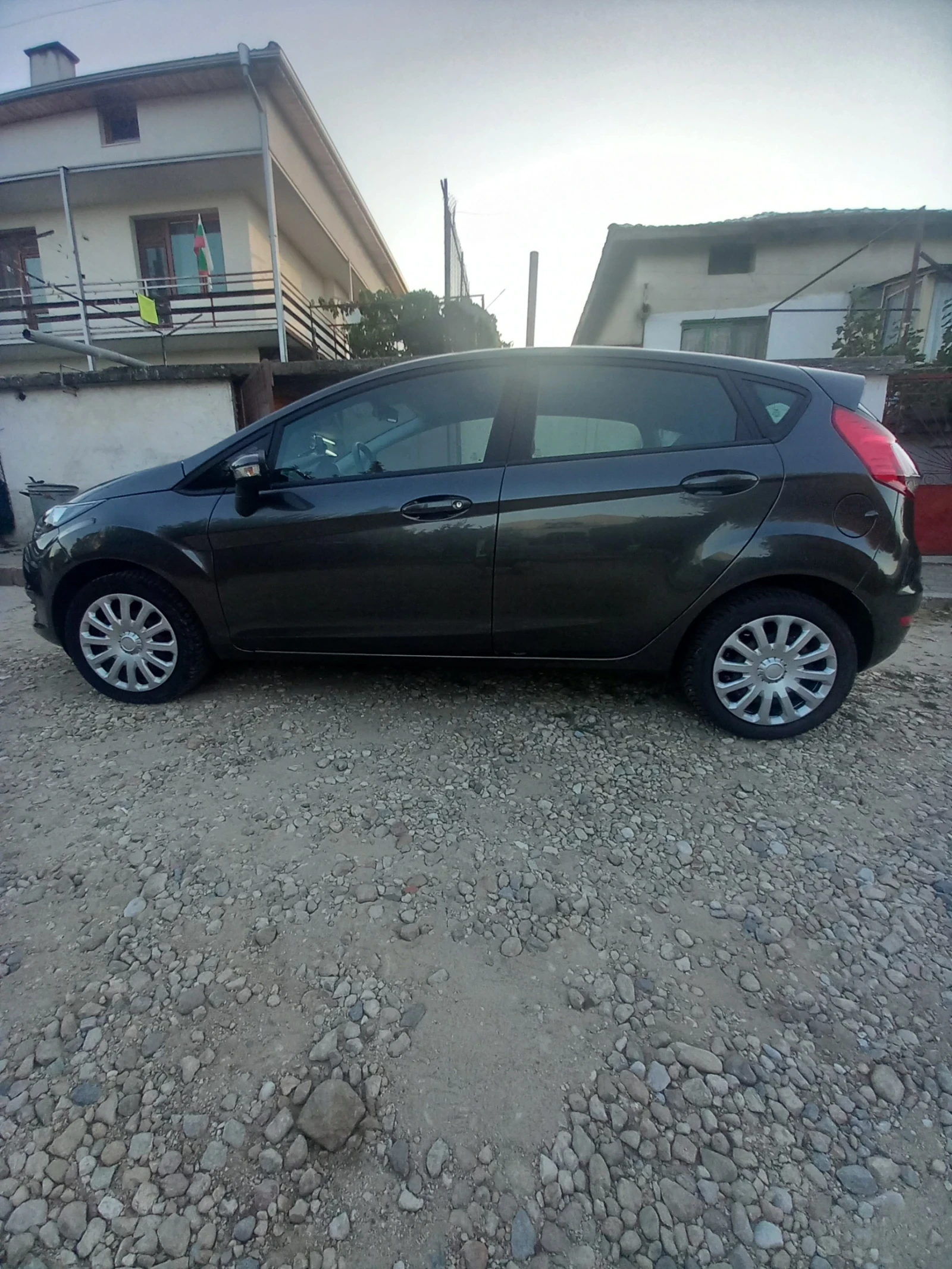 Ford Fiesta 52069км 1.25 - изображение 7