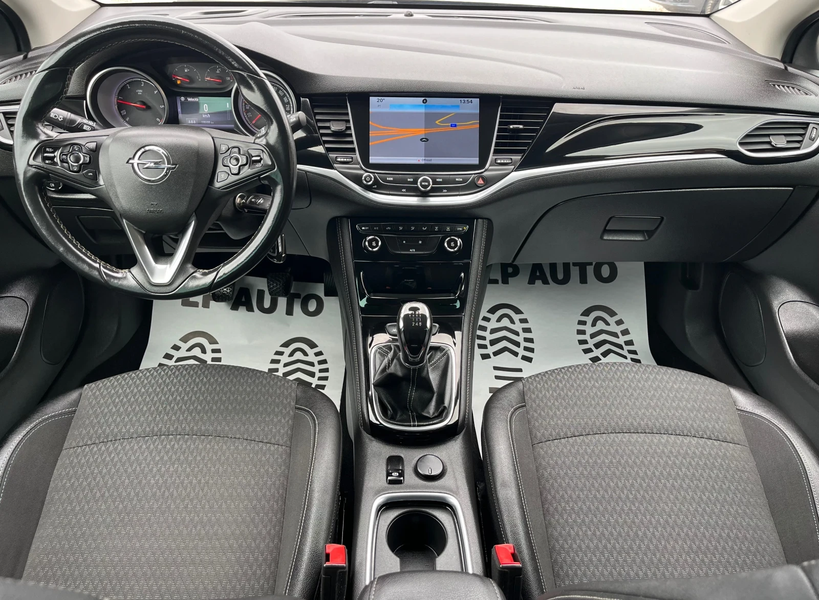 Opel Astra COSMO* LED* NAVI* DISTRONIK* FULL*  - изображение 8