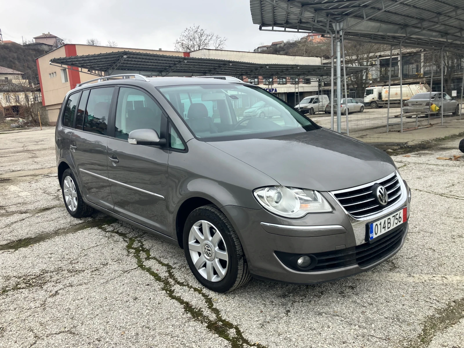 VW Touran 2.0TDI-140kc-DSG-КОЖА - изображение 3