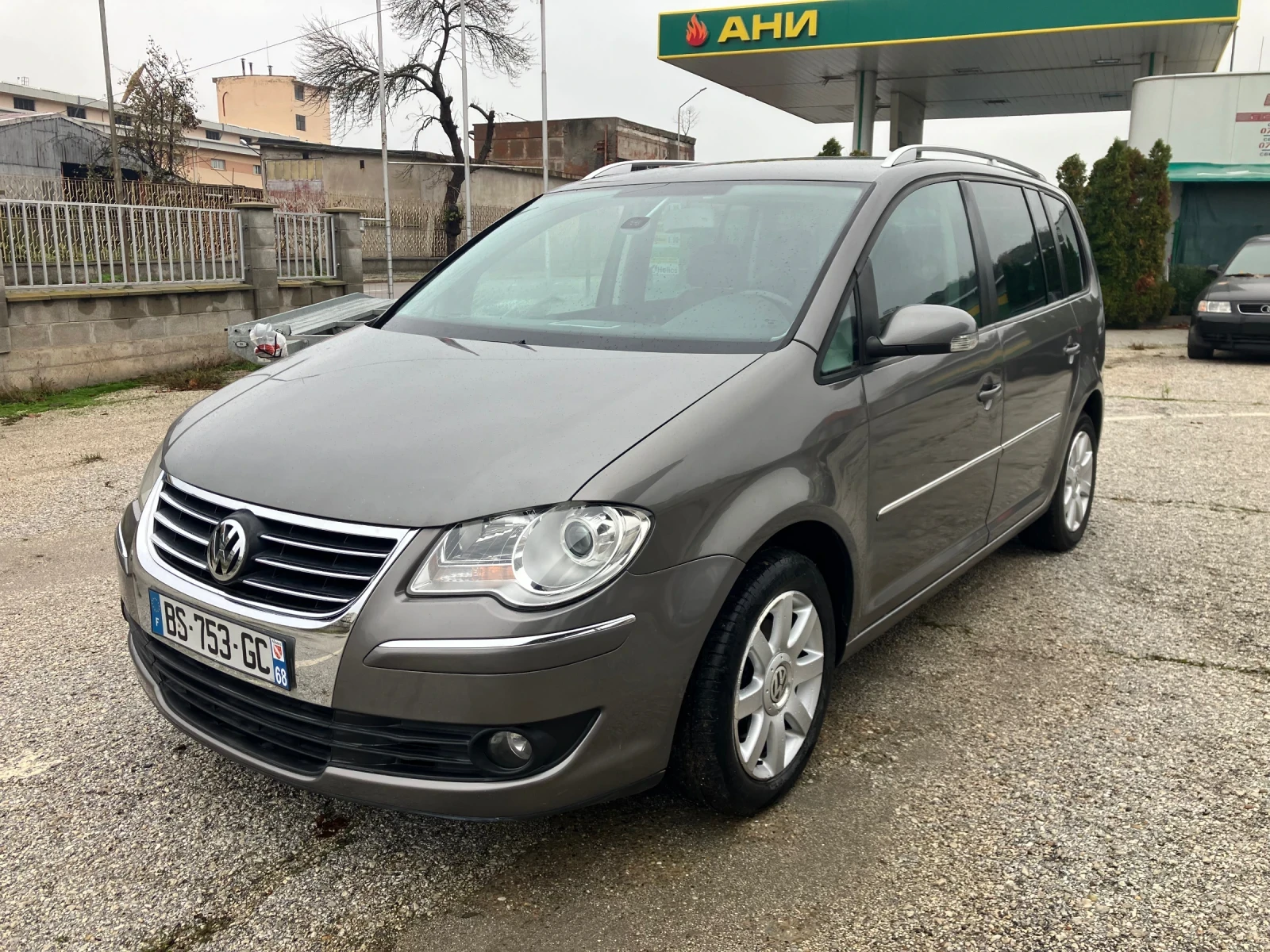 VW Touran 2.0TDI-140kc-DSG- | Mobile.bg   15