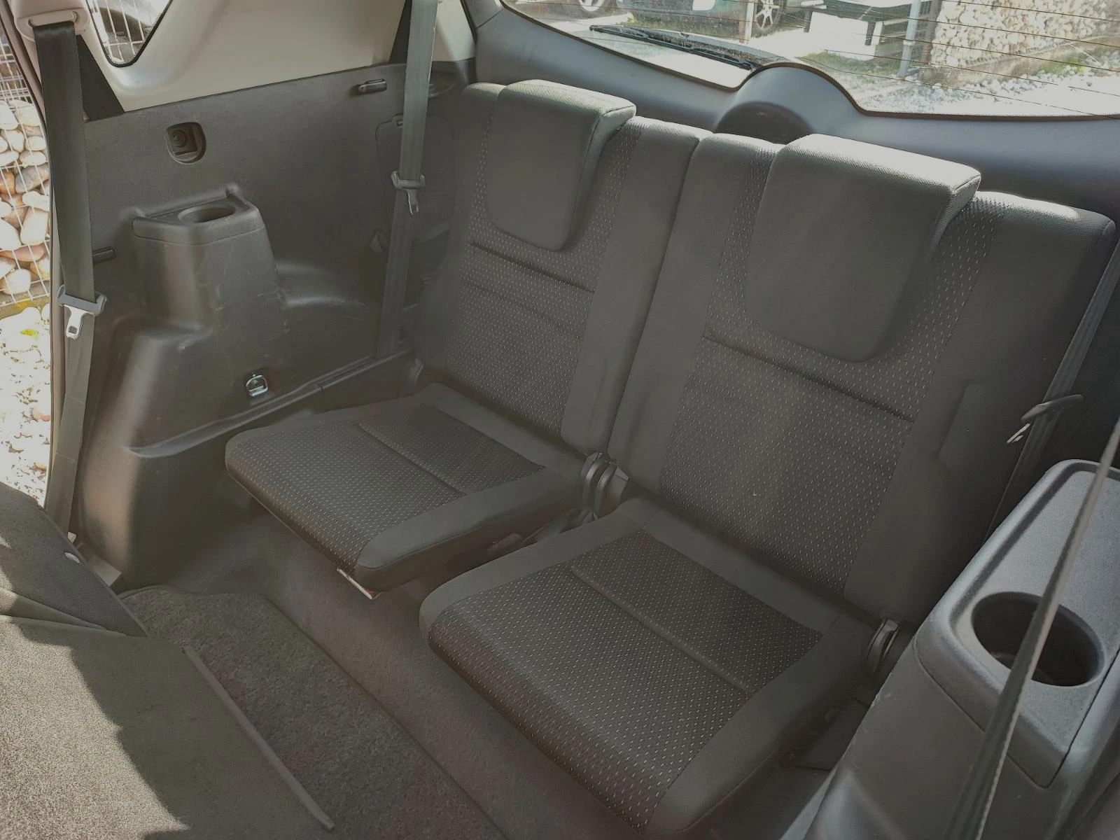 Toyota Corolla verso 2.2* D4D* 136�.�. | Mobile.bg � ����������� 11