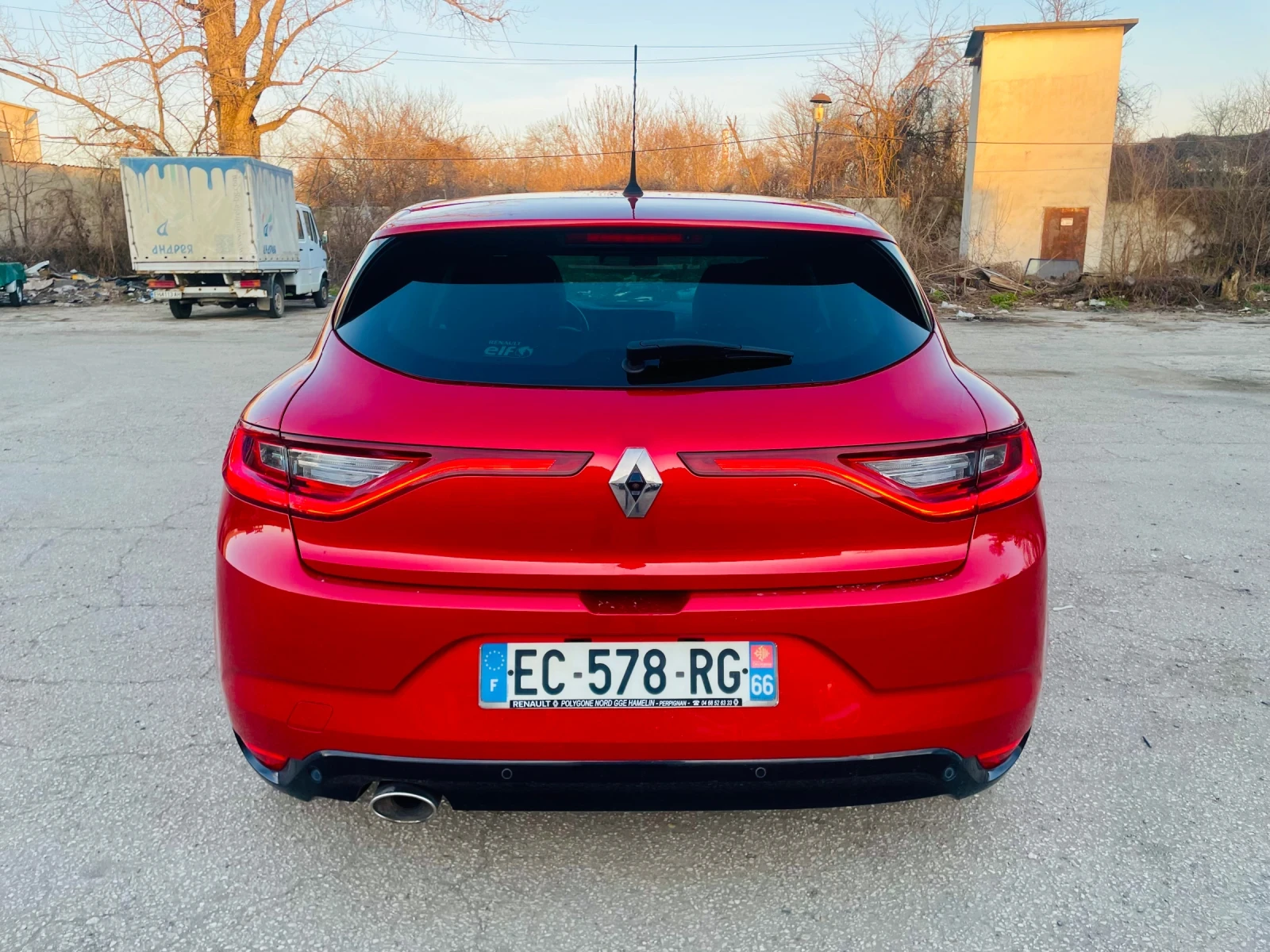 Renault Megane 1.6dci 130кс, снимка 5 - Автомобили и джипове - 53803702