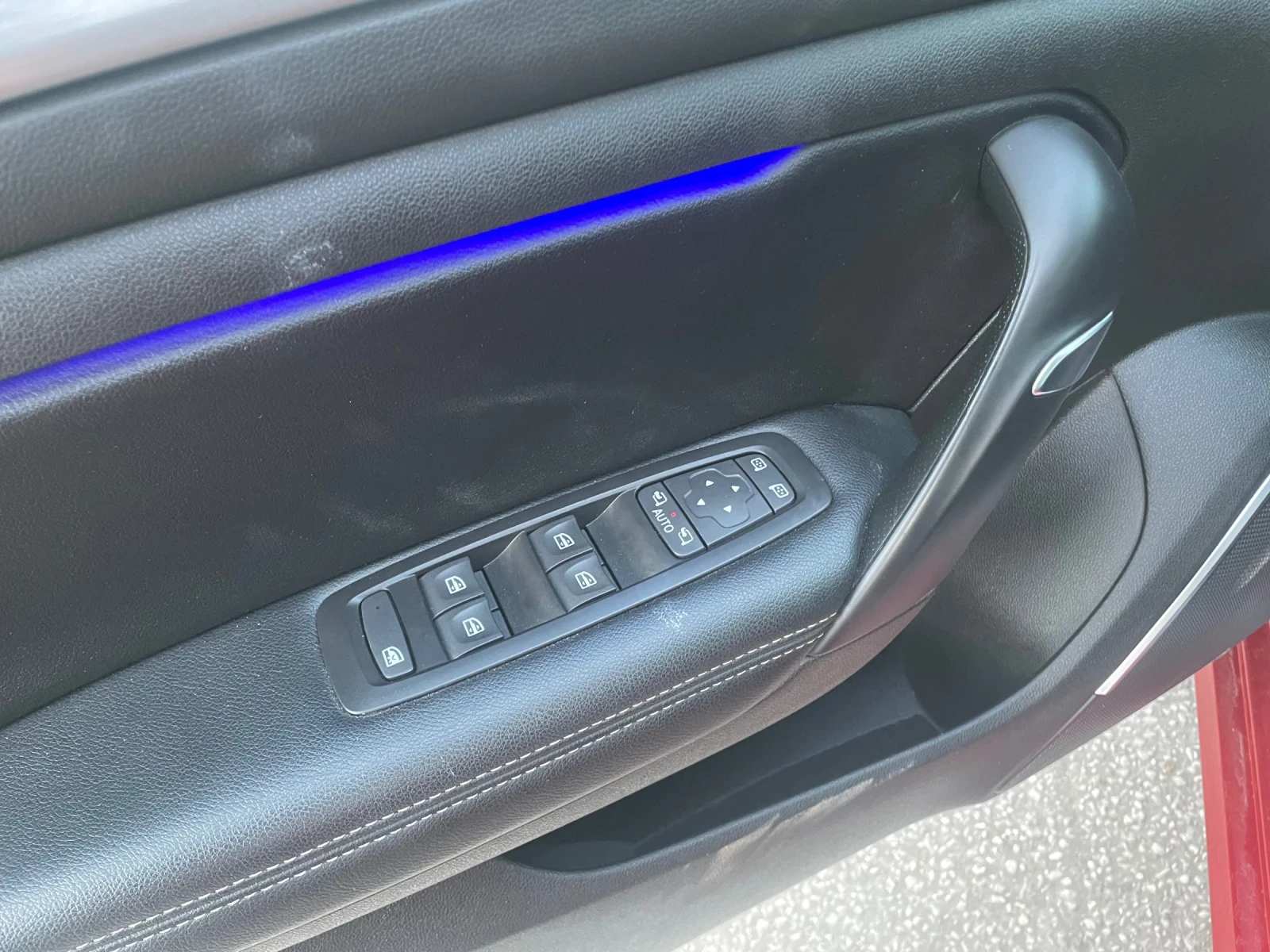 Renault Megane 1.6dci 130кс, снимка 12 - Автомобили и джипове - 53803702