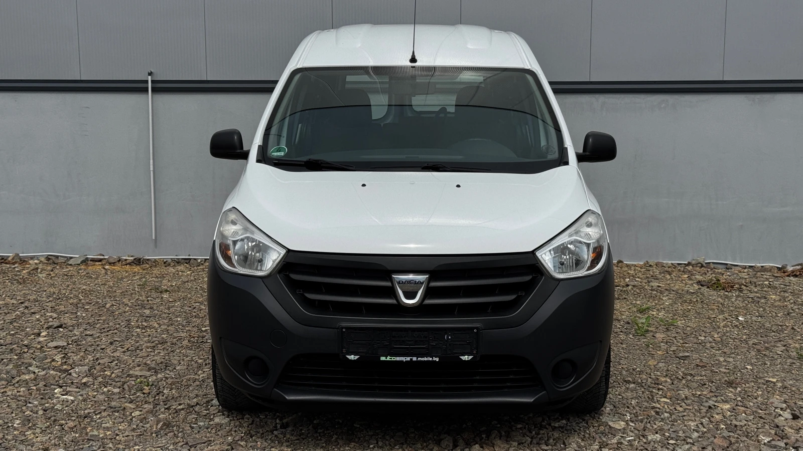 Dacia Dokker 1.6 ♿, снимка 2 - Автомобили и джипове - 54481128