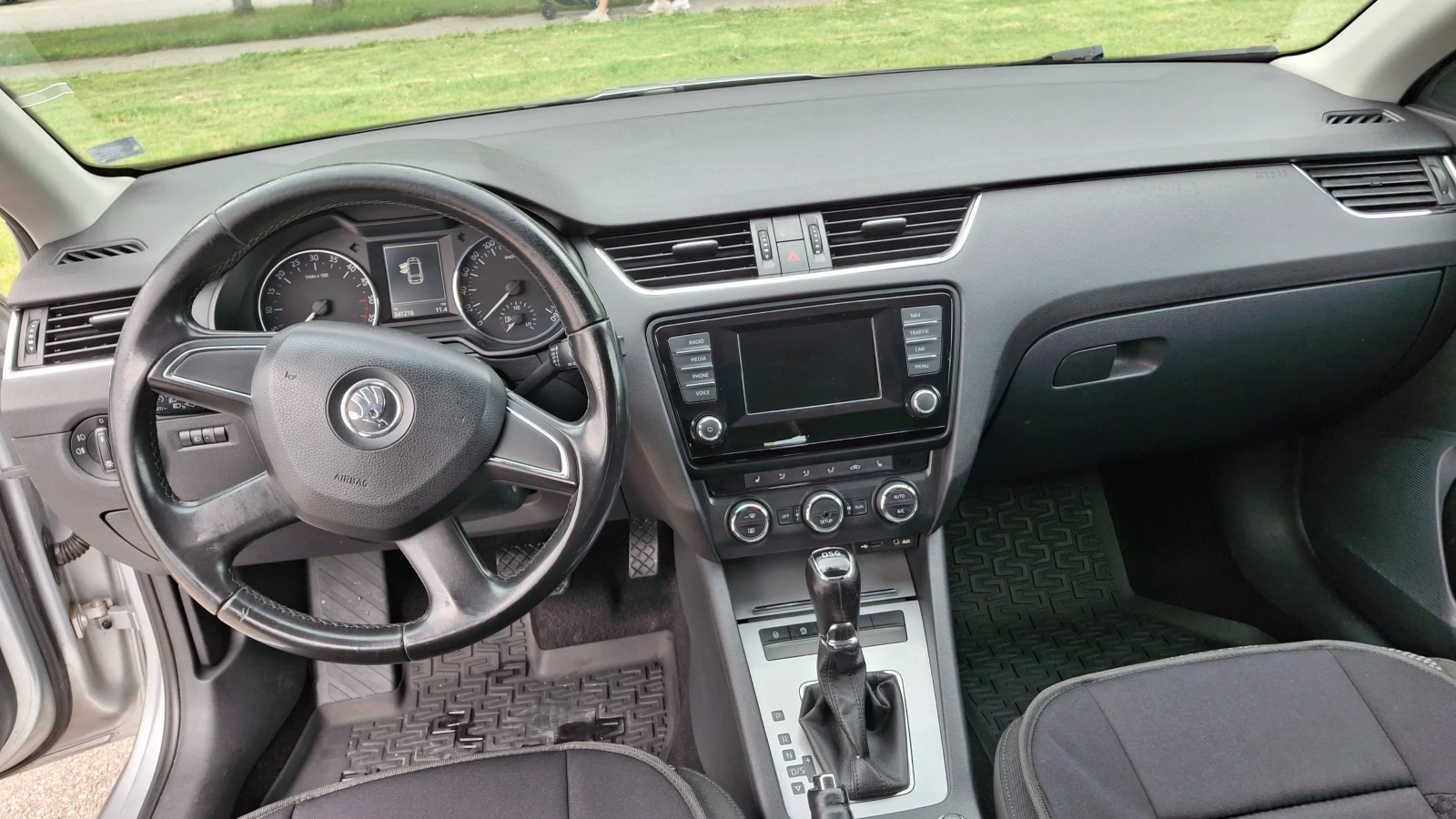 Skoda Octavia, снимка 5 - Автомобили и джипове - 54752322