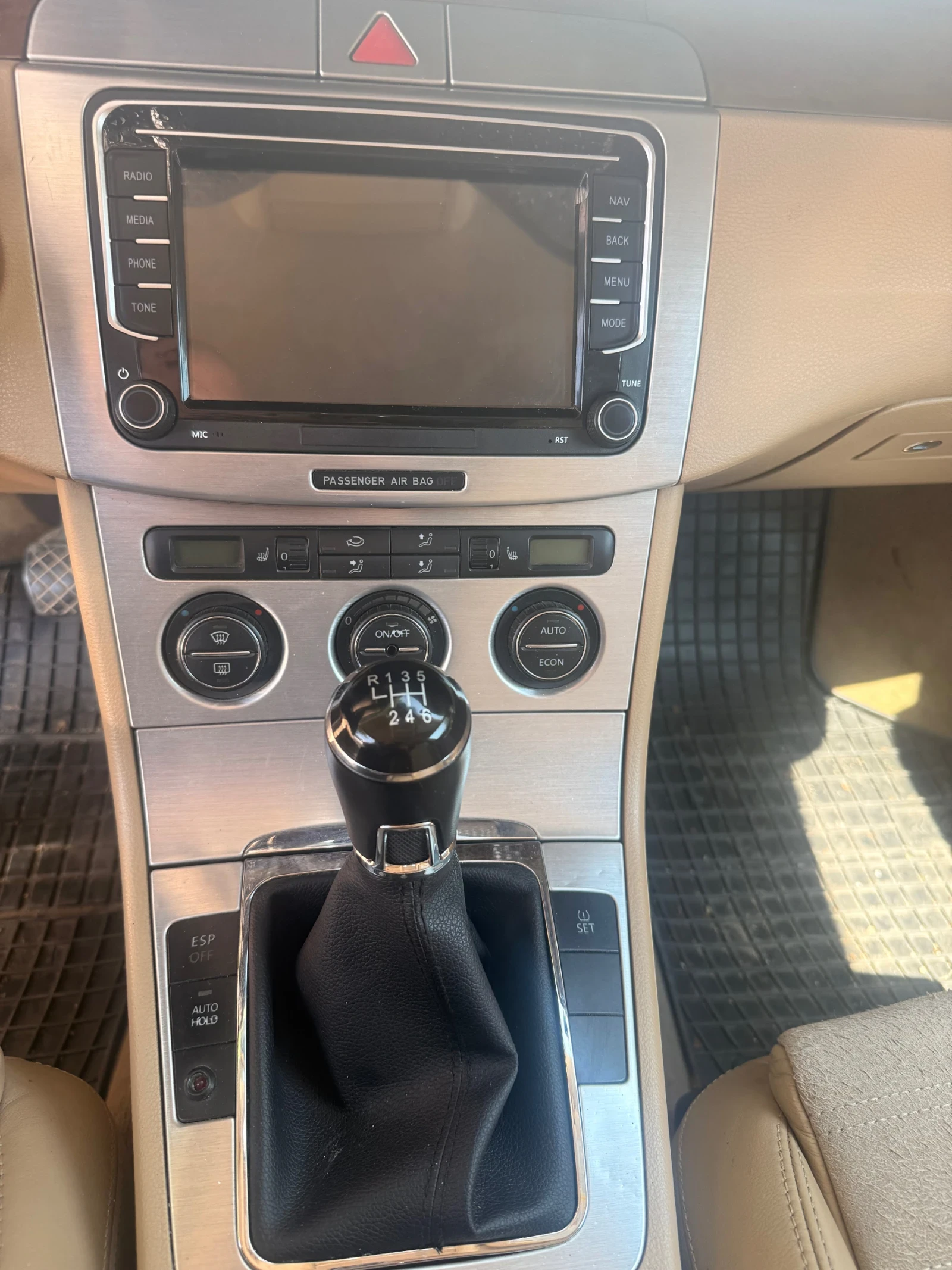 VW Passat, снимка 6 - Автомобили и джипове - 54995233