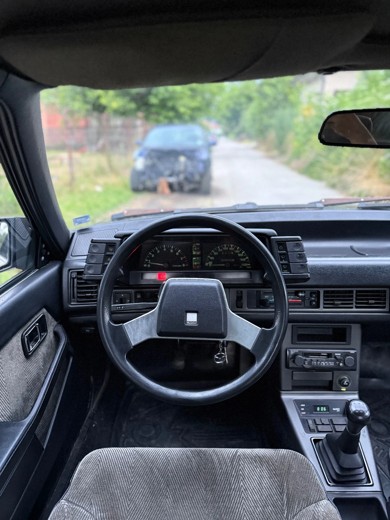 Mazda 626 2.0 8V, снимка 11 - Автомобили и джипове - 55079063