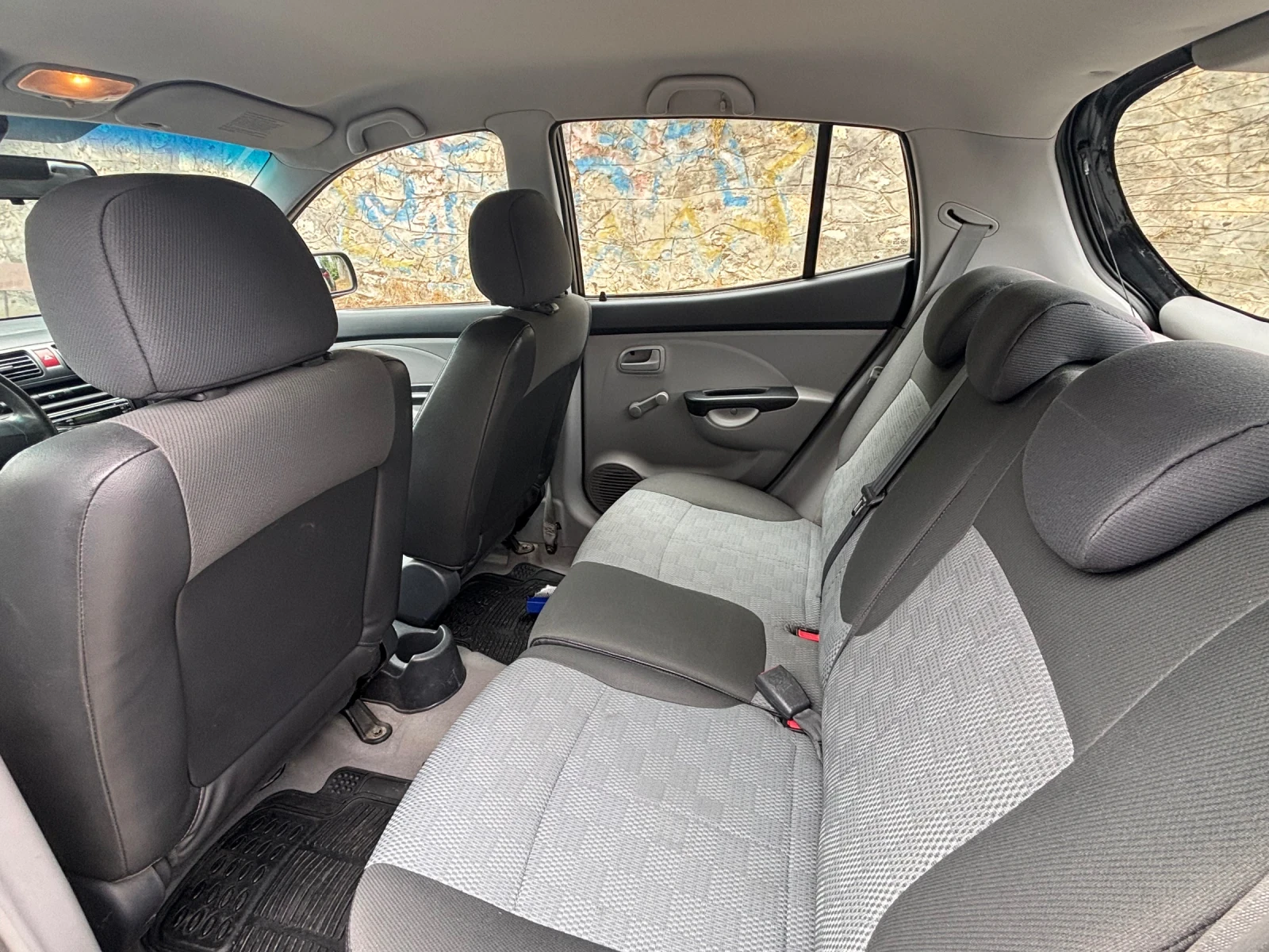 Kia Picanto Газ-Бензин 4 цилиндъра, снимка 12 - Автомобили и джипове - 55030912
