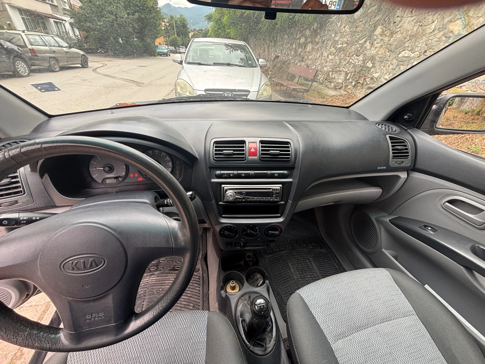 Kia Picanto Газ-Бензин 4 цилиндъра, снимка 10 - Автомобили и джипове - 55030912