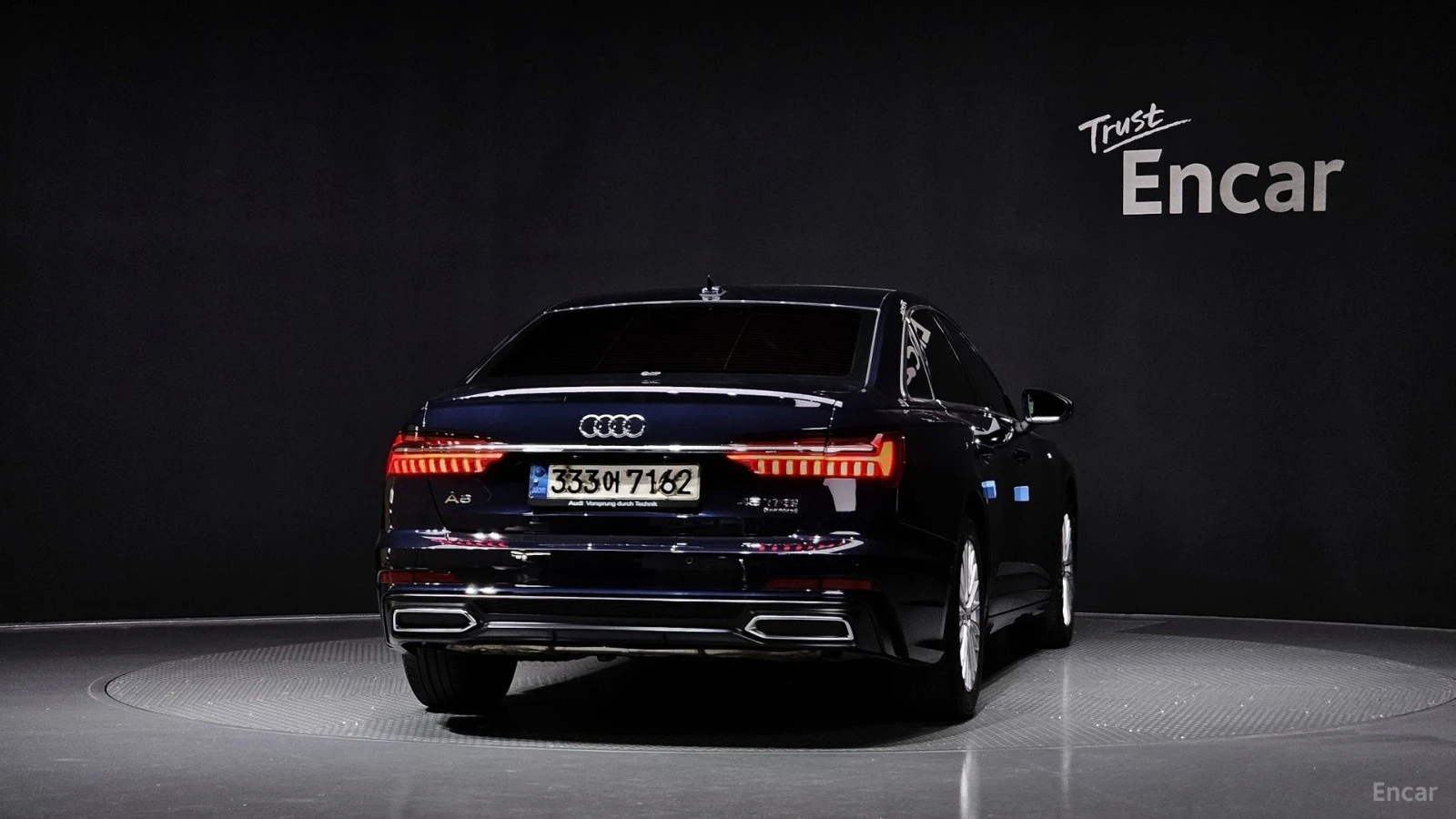 Audi A6 QUATTRO* PREMIUM* DISTRONIC* ОБДУХВАНЕ* 360* HUD* , снимка 4 - Автомобили и джипове - 55595346