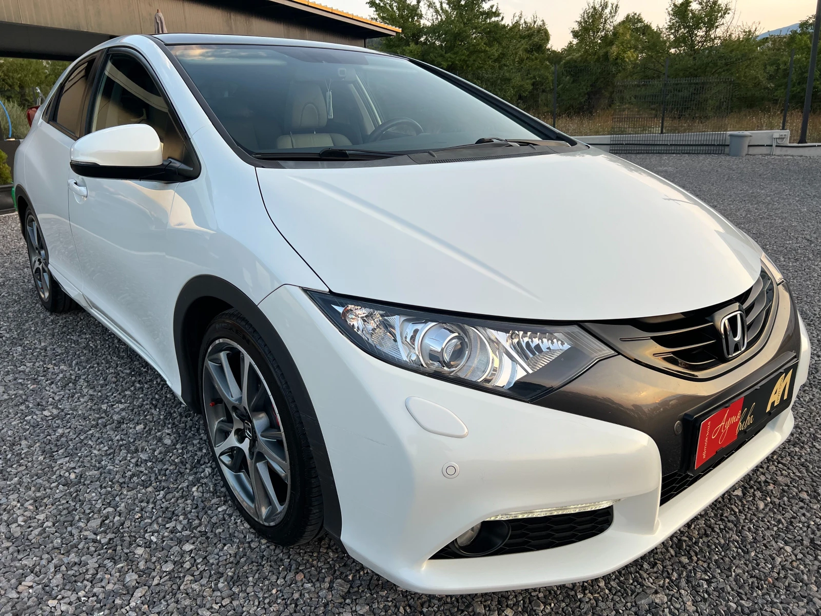 Honda Civic 2.2i-DTEC ПАНОРАМА/КОЖА/НАВИГАЦИЯ/КАМЕРА/PDC/LED/, снимка 6 - Автомобили и джипове - 55758242
