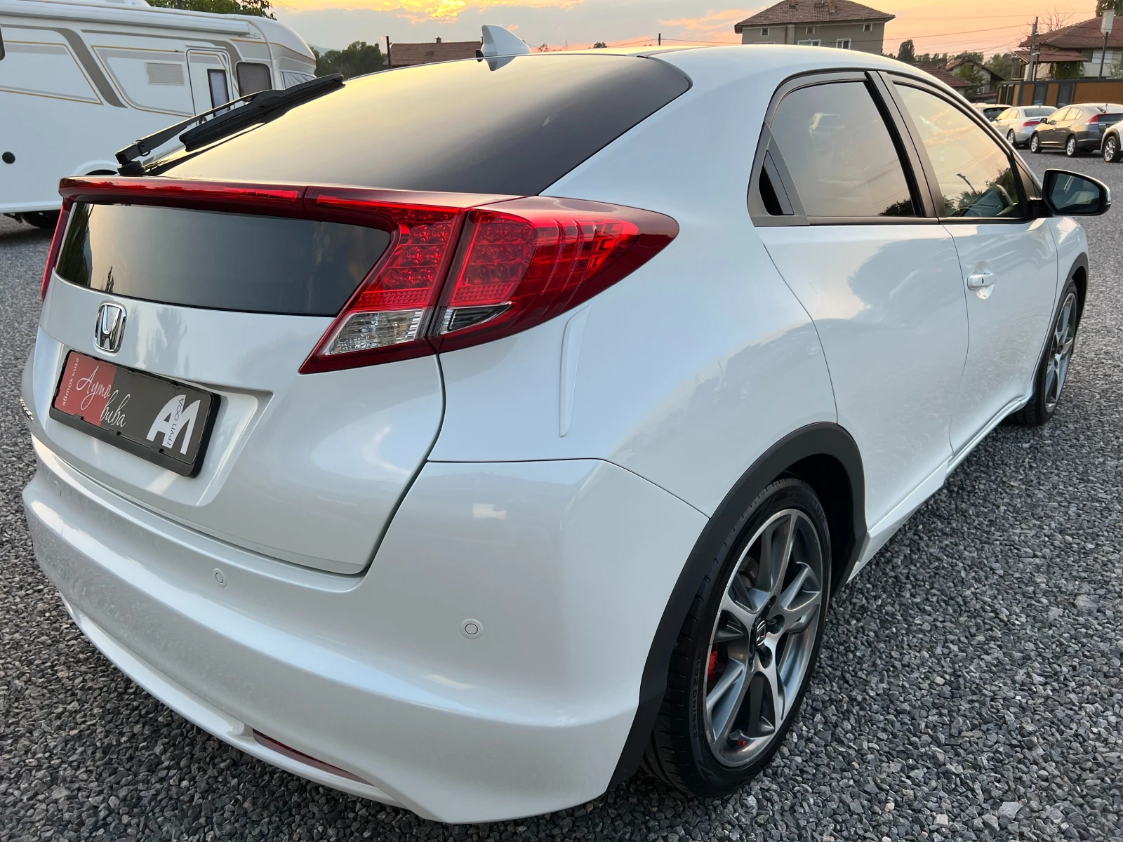 Honda Civic 2.2i-DTEC ПАНОРАМА/КОЖА/НАВИГАЦИЯ/КАМЕРА/PDC/LED/, снимка 5 - Автомобили и джипове - 55758242