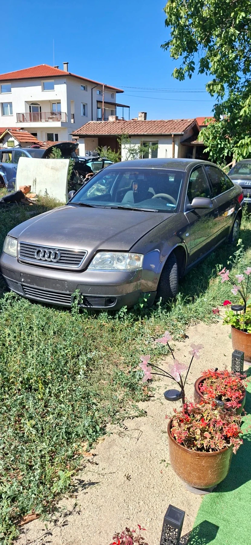 Audi A6 2.4 бензин автоматик газ