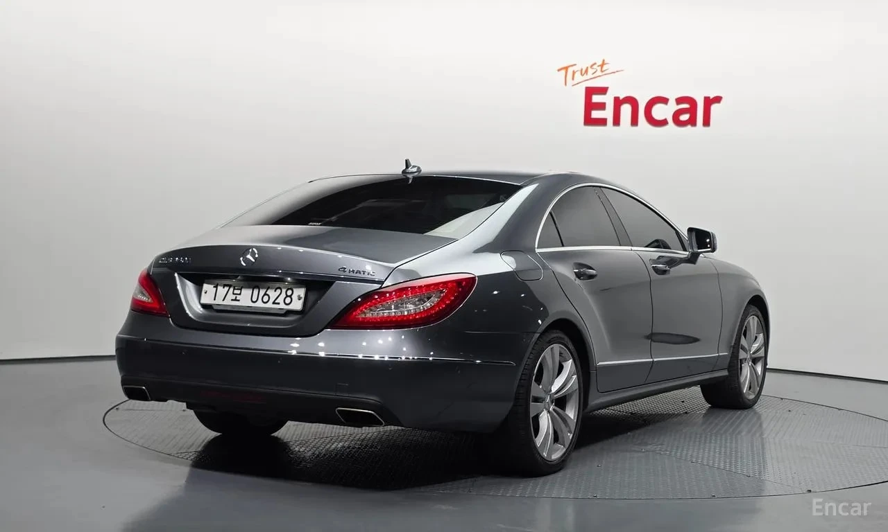 Mercedes-Benz CLS * CLS350 d 4MATIC * ЦЕНА ДО БГ, снимка 2 - Автомобили и джипове - 56019768