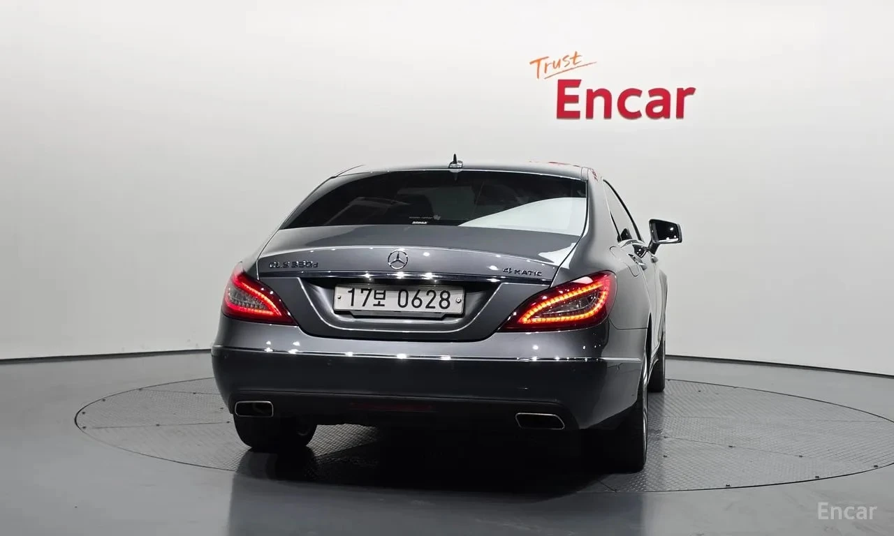 Mercedes-Benz CLS * CLS350 d 4MATIC * ЦЕНА ДО БГ, снимка 4 - Автомобили и джипове - 56019768