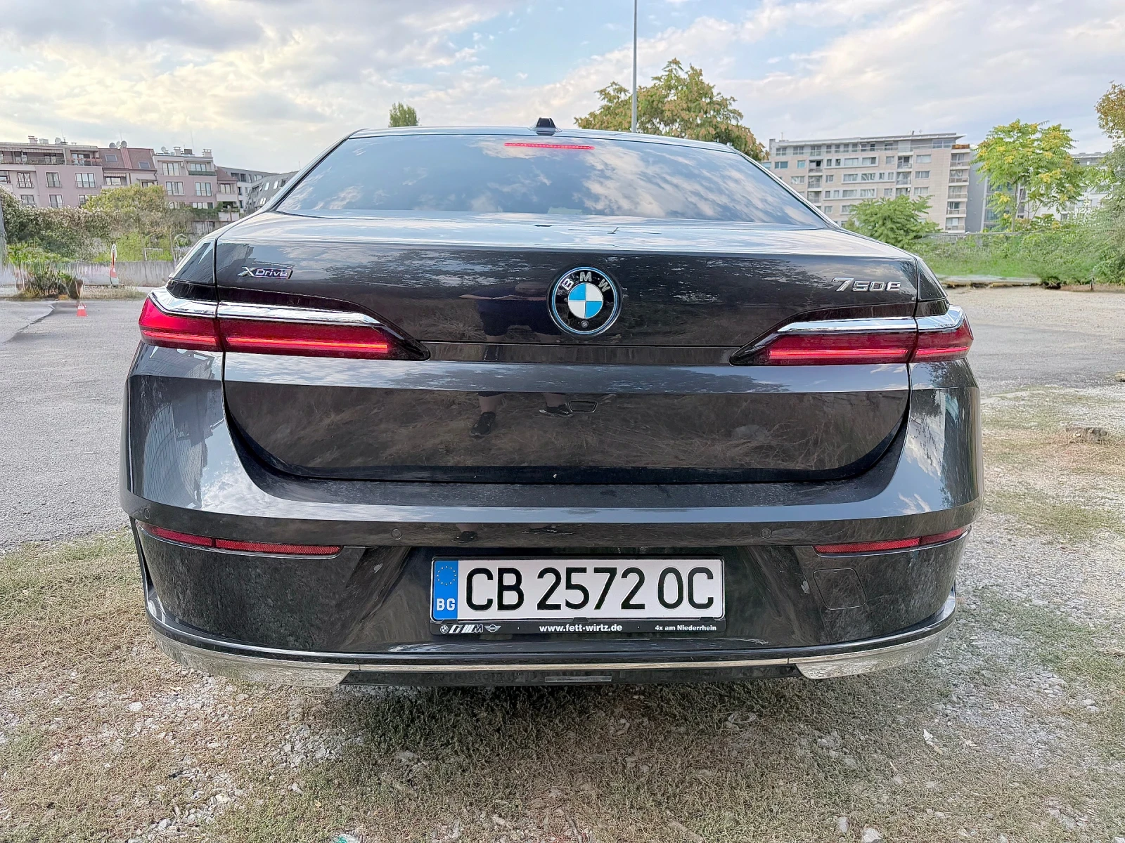 BMW 750 E/Xdrive/Гаранционна, снимка 3 - Автомобили и джипове - 56159721