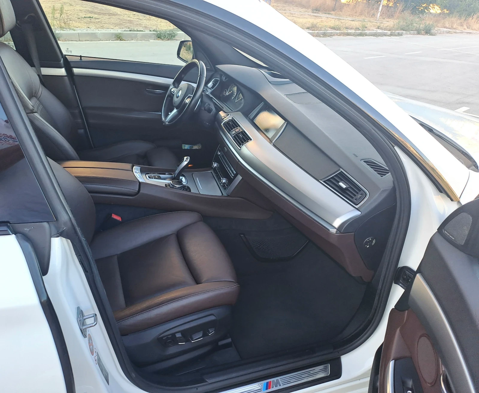 BMW 5 Gran Turismo M - Xdrive, снимка 12 - Автомобили и джипове - 56322412