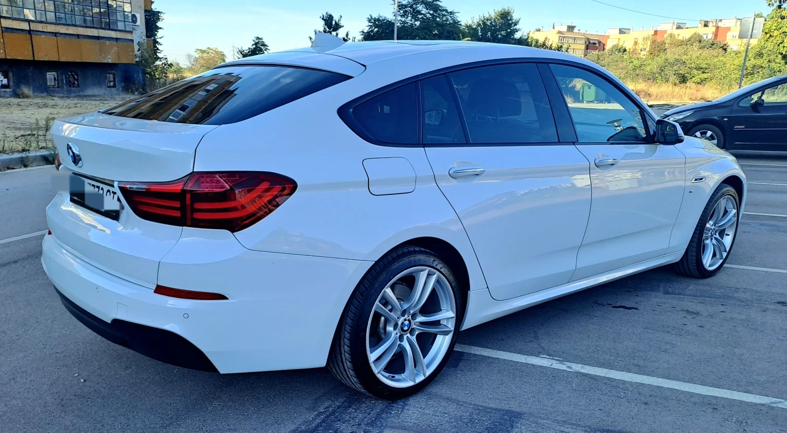 BMW 5 Gran Turismo M - Xdrive, снимка 7 - Автомобили и джипове - 56322412