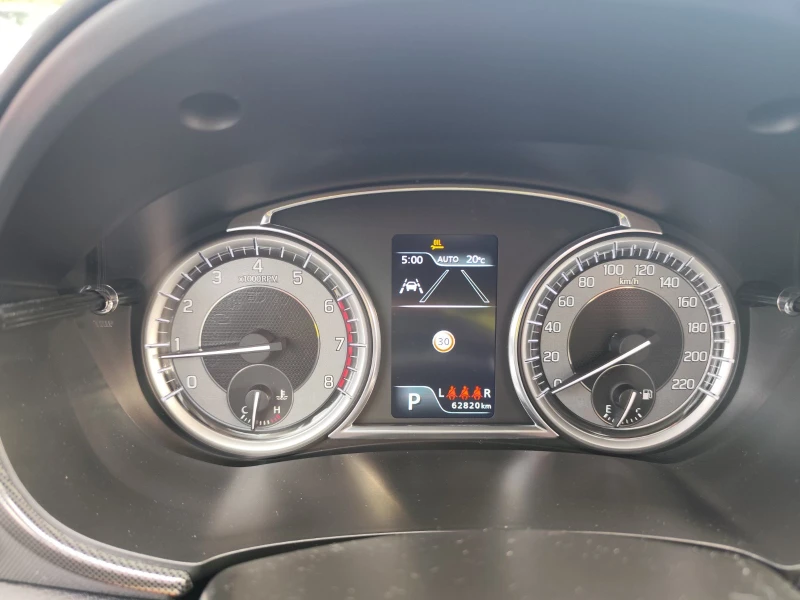 Suzuki Vitara 1.4 Compact Top140к.с., снимка 12 - Автомобили и джипове - 51502617