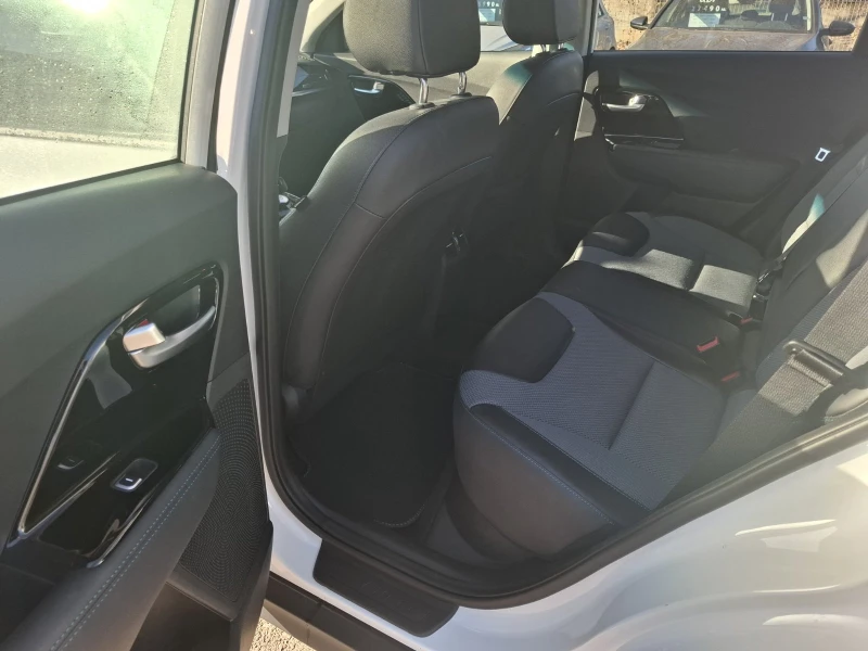 Kia Niro EV 150 kw Comfort Гаранция, снимка 7 - Автомобили и джипове - 52734215