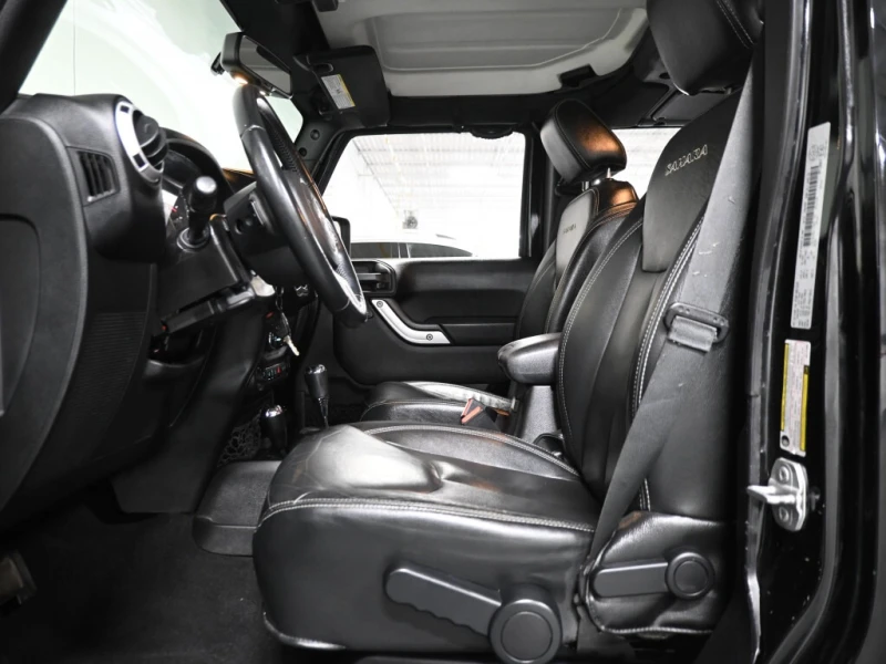 Jeep Wrangler * UNLIMITED SAHARA* PODGREV* CAMERA* CARFAX* , снимка 8 - Автомобили и джипове - 53060573