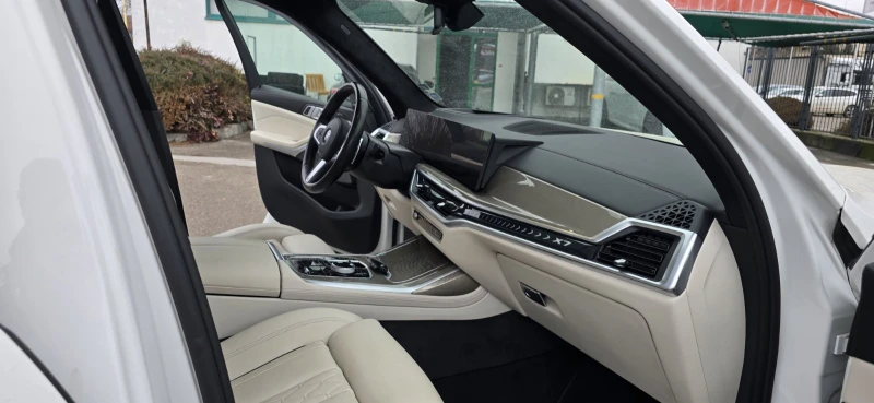 BMW X7 xDrive40d M Sport, снимка 12 - Автомобили и джипове - 53596160