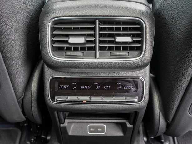 Mercedes-Benz GLE 580 4Matic = AMG Line = Premium  | Mobile.bg   13