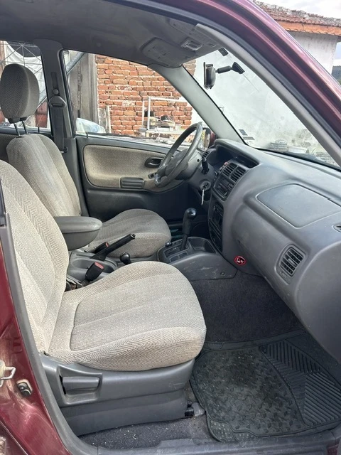 Suzuki Grand vitara, снимка 14 - Автомобили и джипове - 52627514