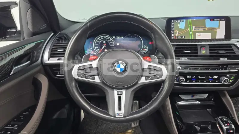 BMW X4 M* CARBON* HEAD-UP* PANO* 360 CAM* , снимка 6 - Автомобили и джипове - 54068009