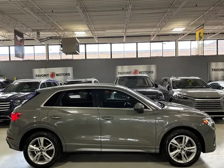 Audi Q3 Progressiv| QUATTRO| S-LINE| ПАНОРАМА, снимка 3 - Автомобили и джипове - 55090226