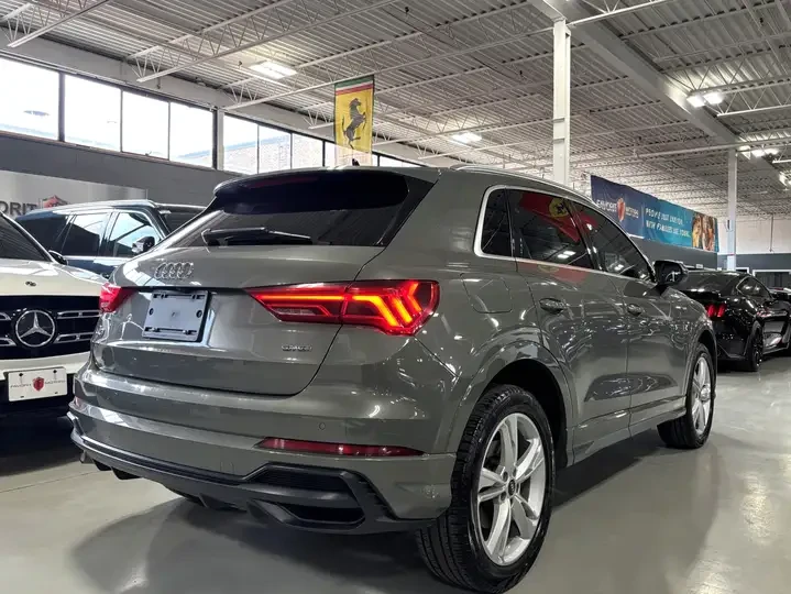 Audi Q3 Progressiv| QUATTRO| S-LINE| ПАНОРАМА, снимка 4 - Автомобили и джипове - 55090226