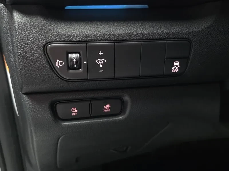 Kia Niro ���� 30% ����� | Mobile.bg � ����������� 17