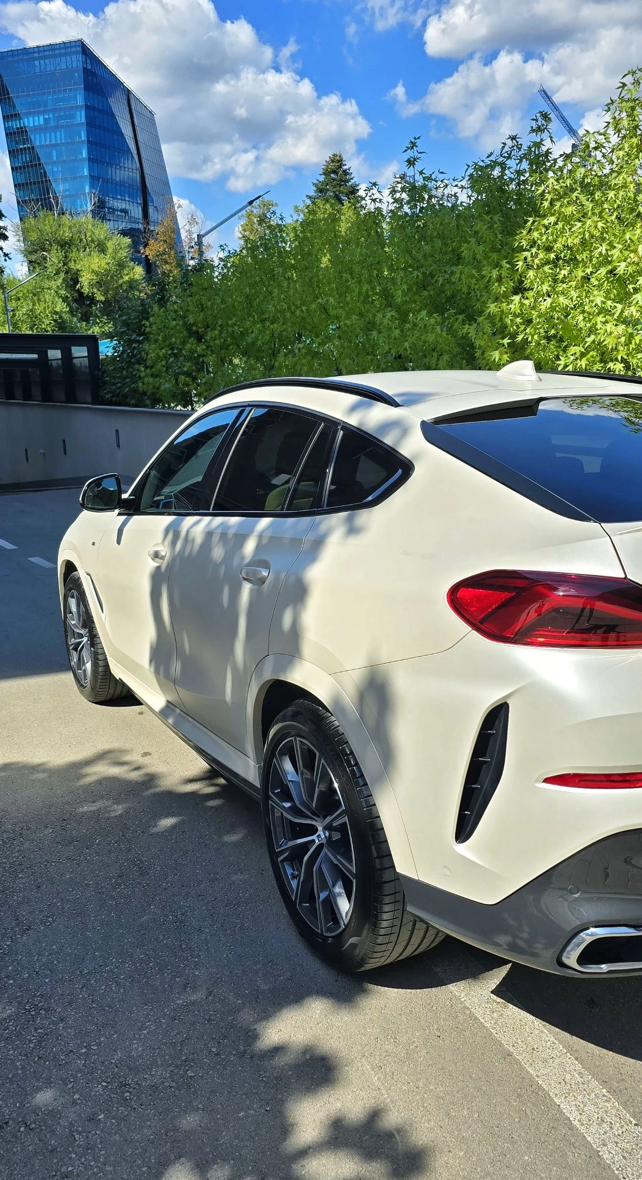 BMW X6 30D ГАРАНЦИЯ 2027 - изображение 7