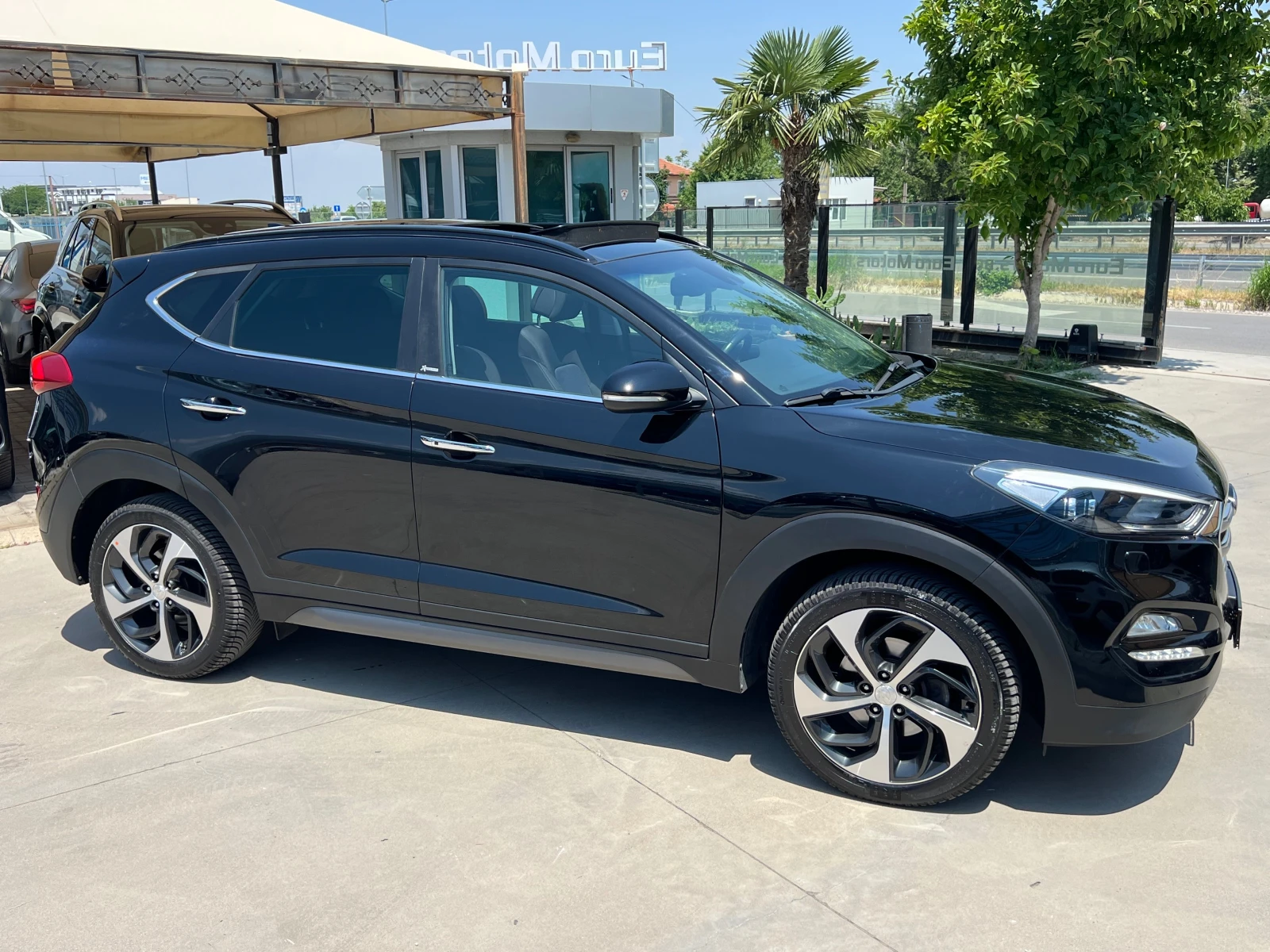 Hyundai Tucson 2.0CRDI, 4X4, XPOSSIBLE-KATO HOB-СЕРВ. ИСТОРИЯ! - изображение 4