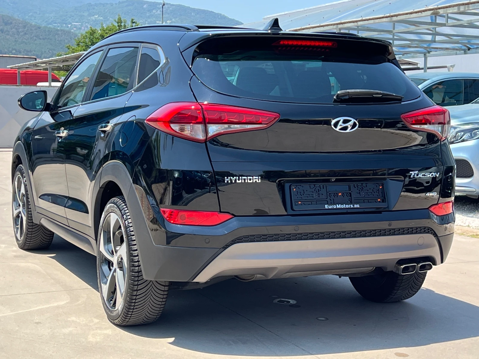 Hyundai Tucson 2.0CRDI, 4X4, XPOSSIBLE-KATO HOB-СЕРВ. ИСТОРИЯ! - изображение 6