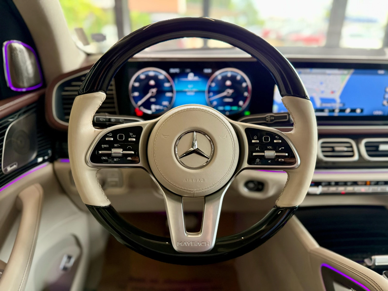 Mercedes-Benz GLS 600 Лизинг* Maybach Brabus* E-ActBody* FirstCl* Монито - изображение 10