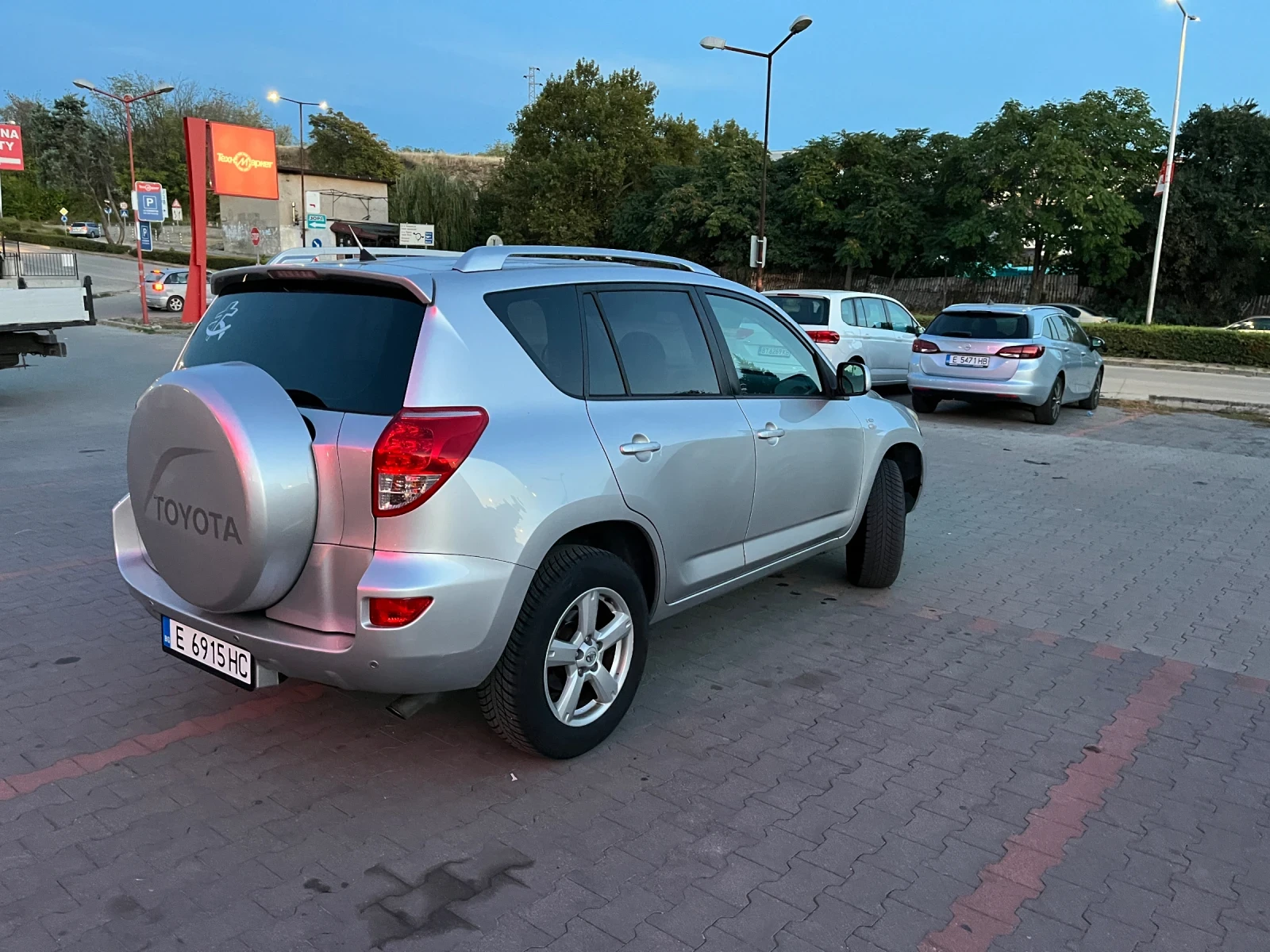 Toyota Rav4 2/2 136 hp - изображение 7