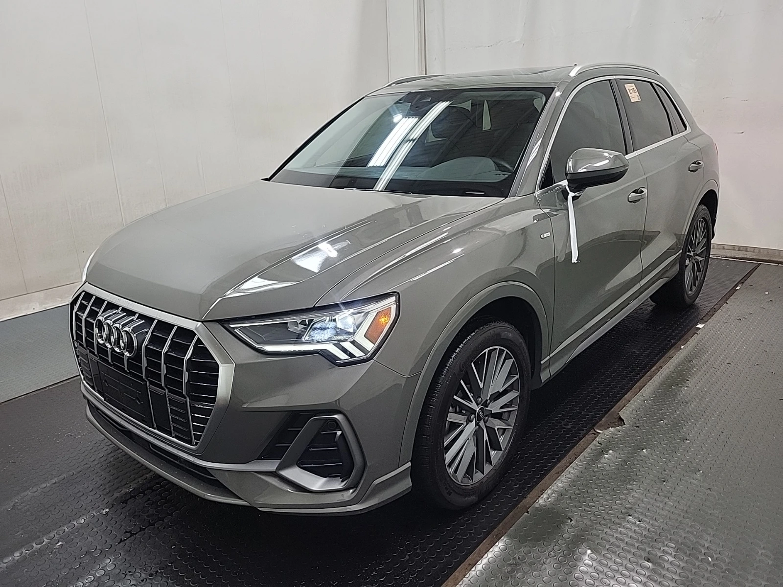 Audi Q3 QUATTRO* PROGRESIV* KEYLESS (  ) | Mobile.bg   1