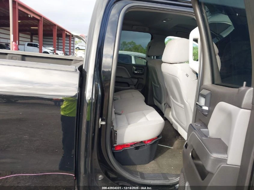 Gmc Sierra 5.3L V-8 DI, VVT, 355HP 4X2 Drive | Mobile.bg � ����������� 15