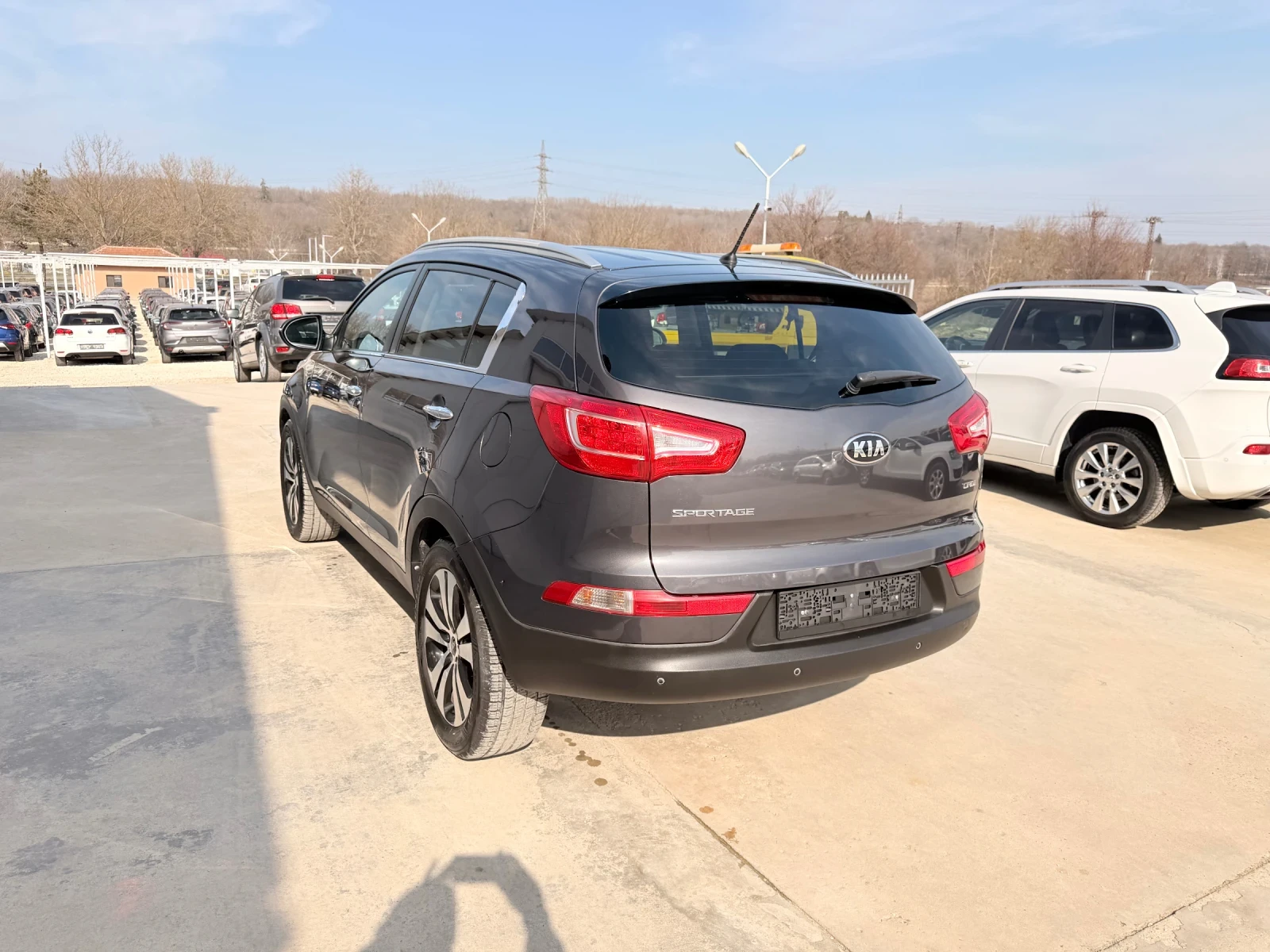 Kia Sportage 1.7crdi 117k.c* SLS* Nova* UNIKAT* , снимка 5 - Автомобили и джипове - 53730214