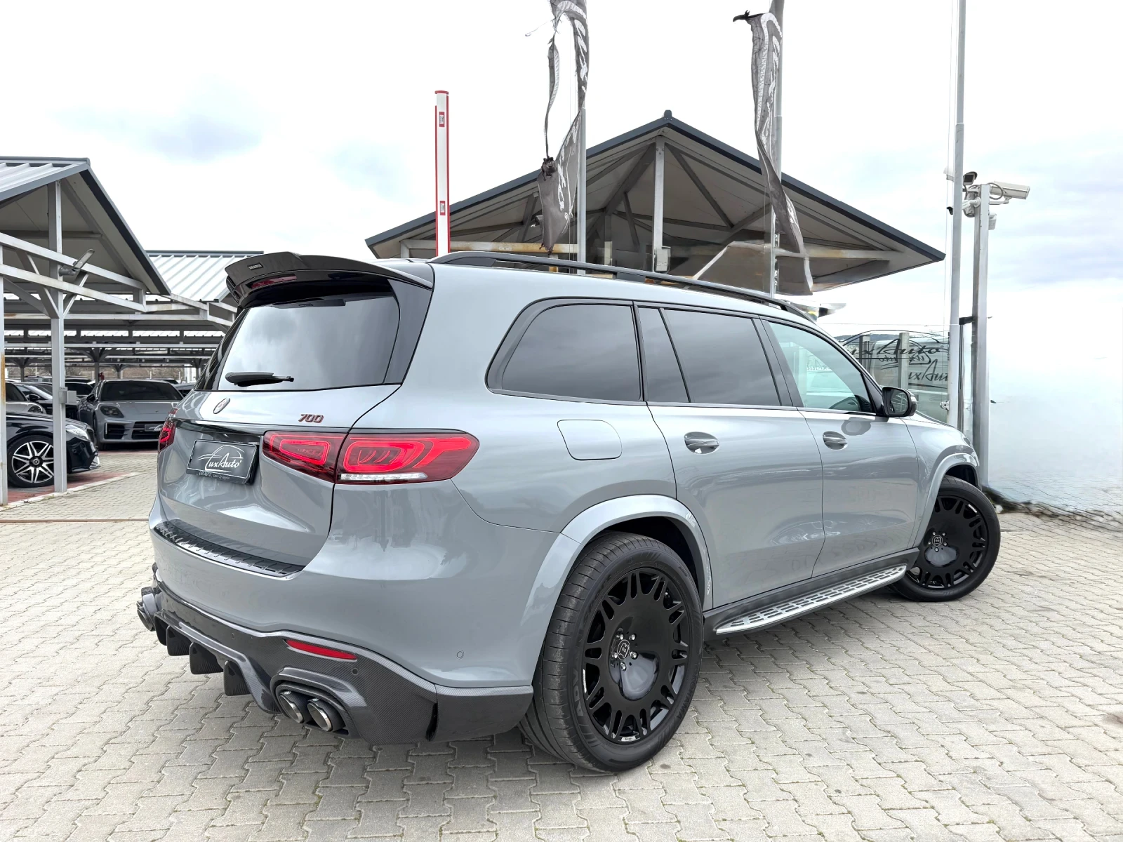 Mercedes-Benz GLS 400 D#BRABUS#CARBON#NARDO#SOFTCL#PANORAMA#FULL, снимка 3 - Автомобили и джипове - 53966869