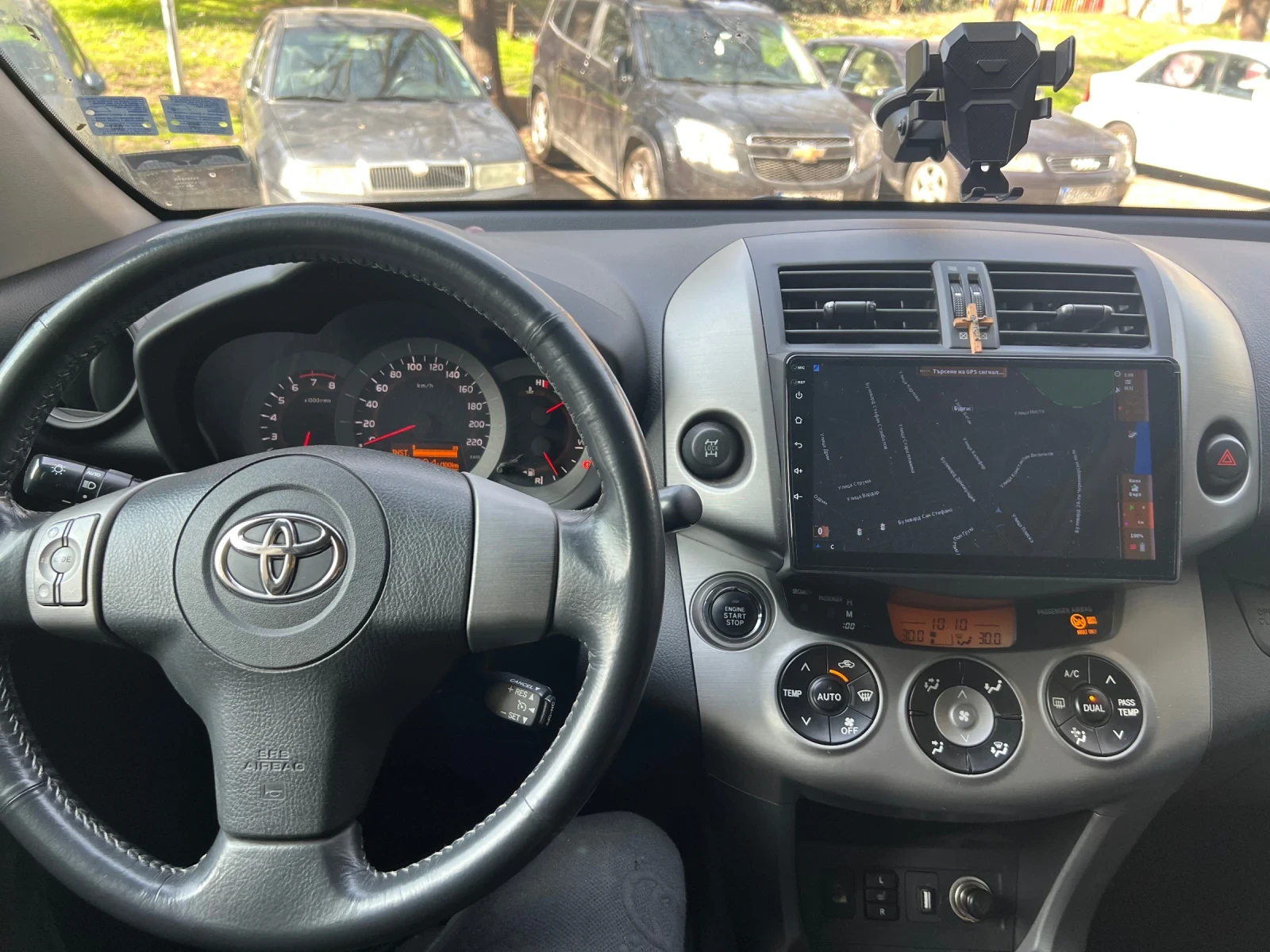 Toyota Rav4 2.0i, снимка 5 - Автомобили и джипове - 53992463