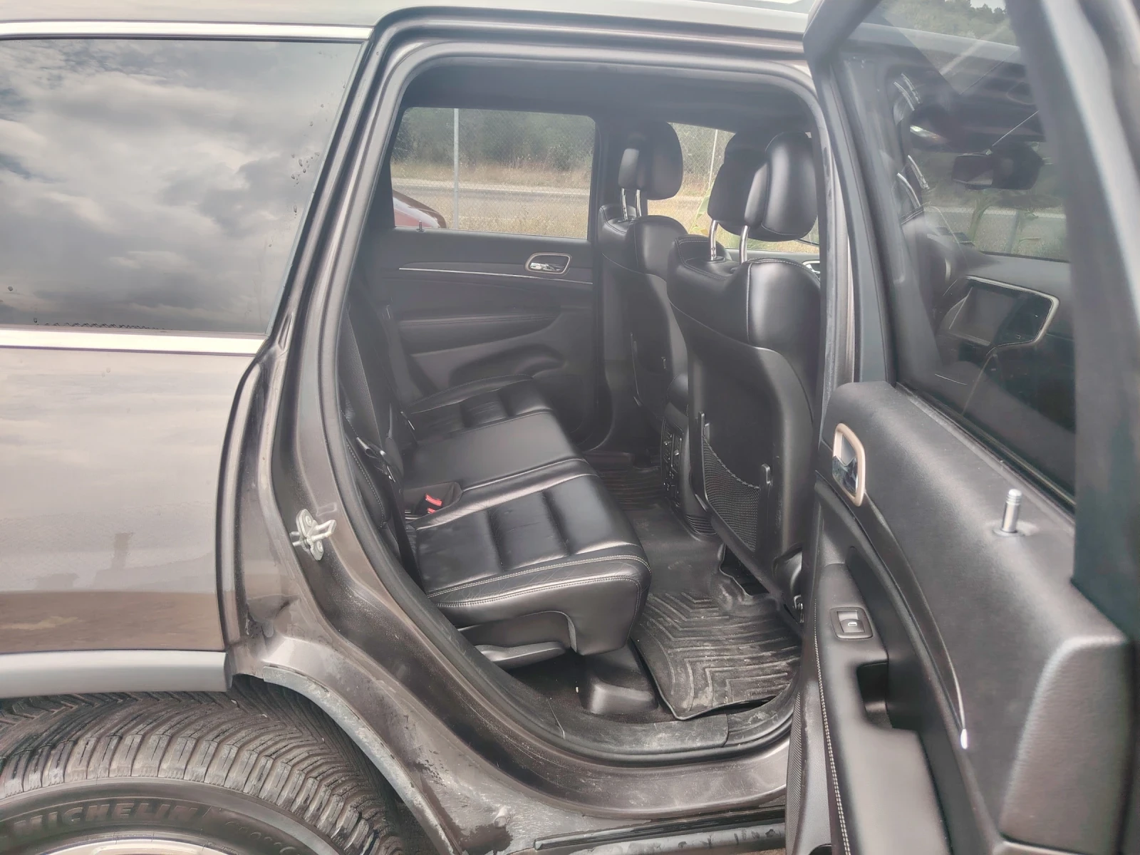 Jeep Grand cherokee Limited , снимка 6 - Автомобили и джипове - 54019933