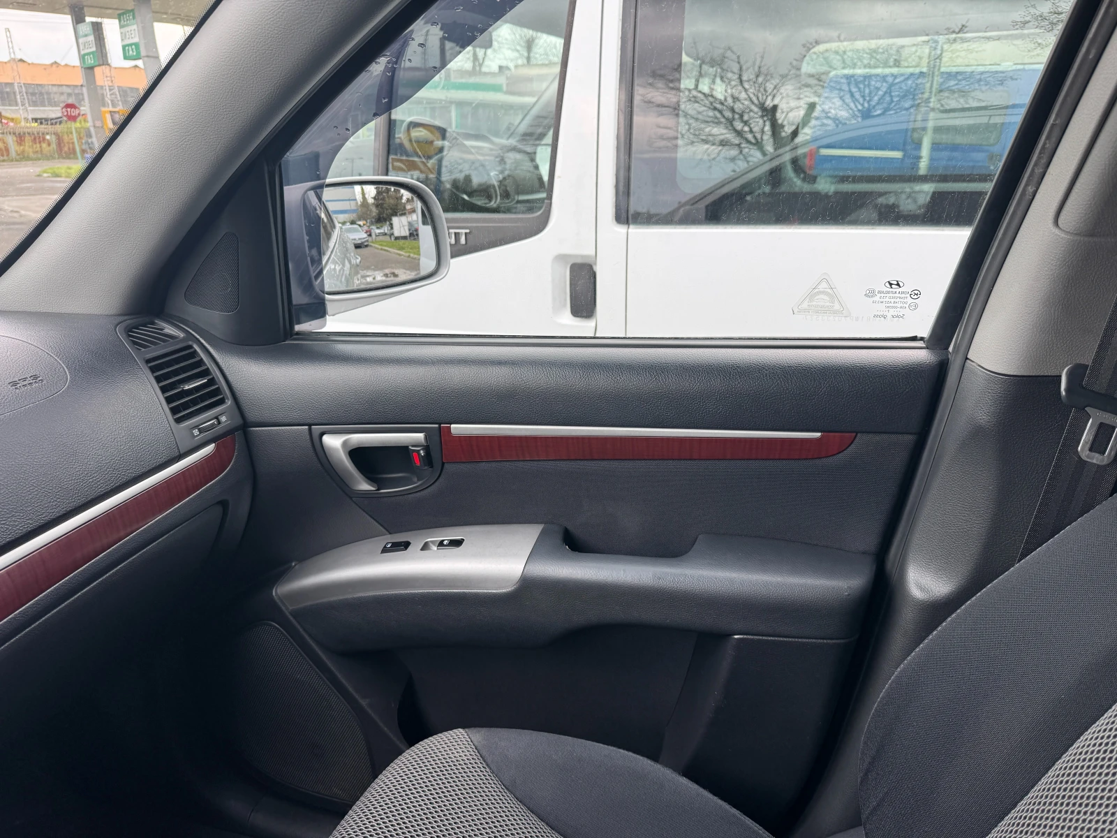 Hyundai Santa fe, снимка 8 - Автомобили и джипове - 54291190