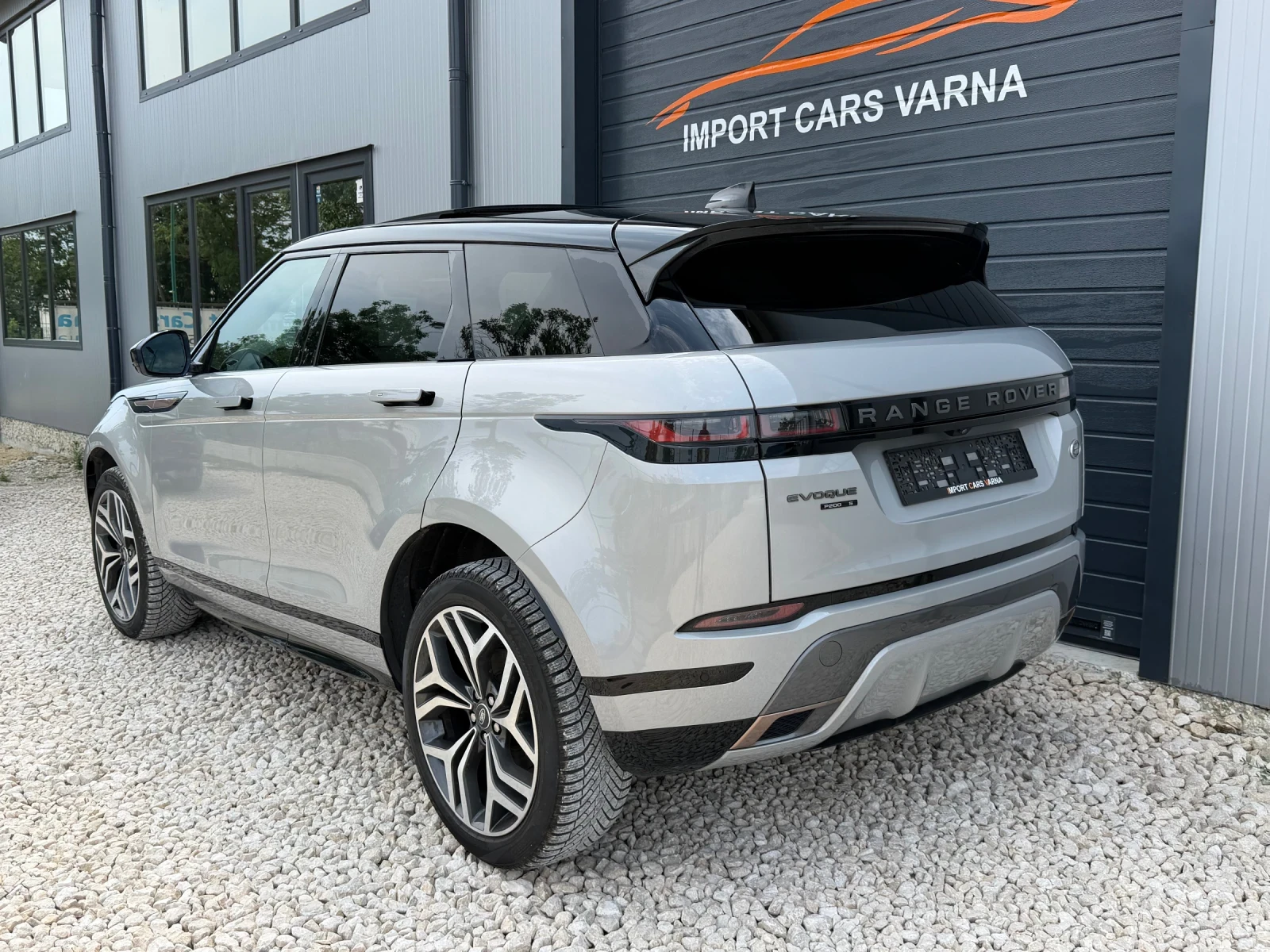 Land Rover Range Rover Evoque 2.0i Mhev P200 k.c AWD 2019 R Dynamic , снимка 6 - Автомобили и джипове - 54839985