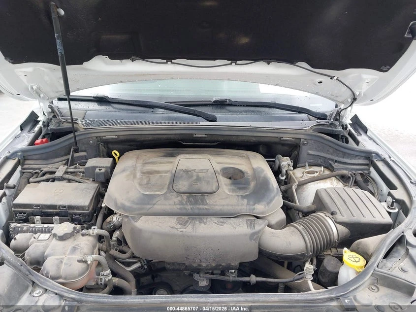 Jeep Grand cherokee 3.6l Laredo E 4X2, снимка 10 - Автомобили и джипове - 54860741