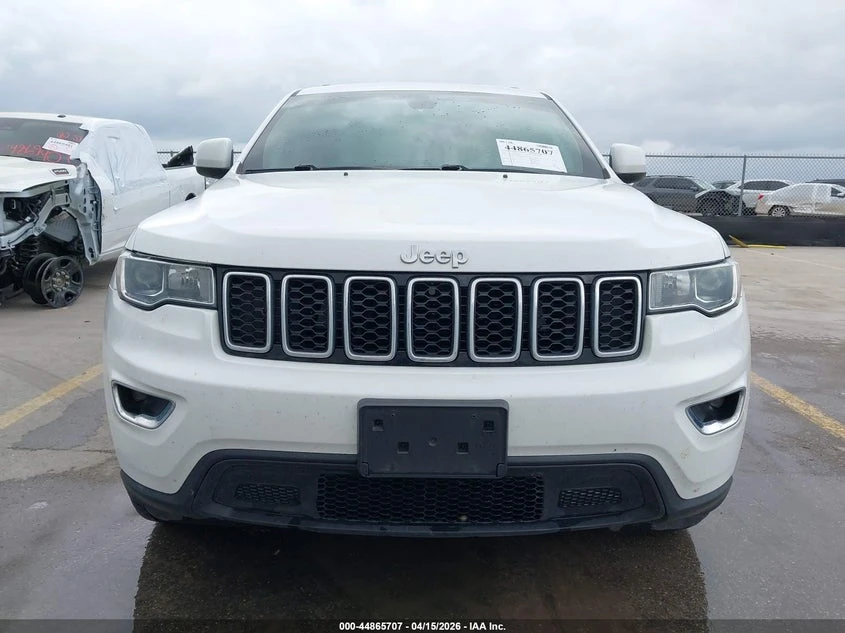 Jeep Grand cherokee 3.6l Laredo E 4X2, снимка 12 - Автомобили и джипове - 54860741
