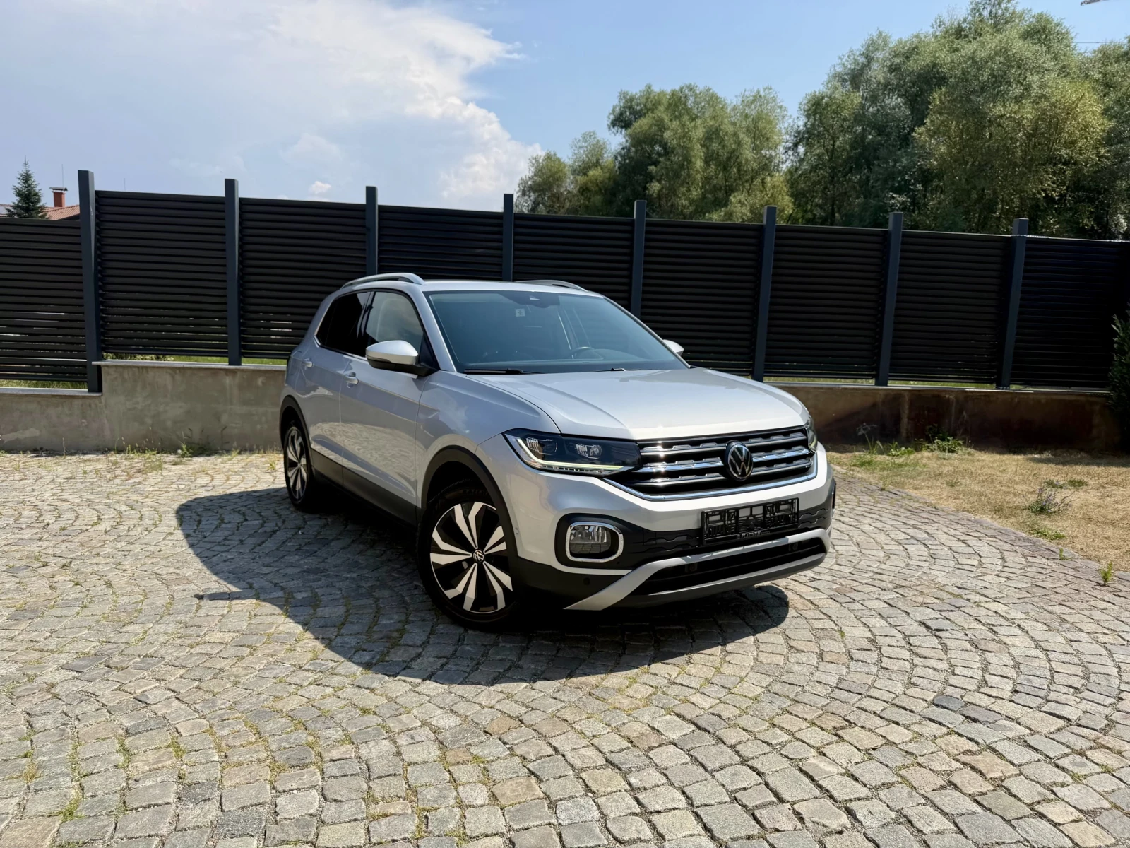 VW T-Cross 1.5 Style/Сервизна/Камера/IQ/Дигитално