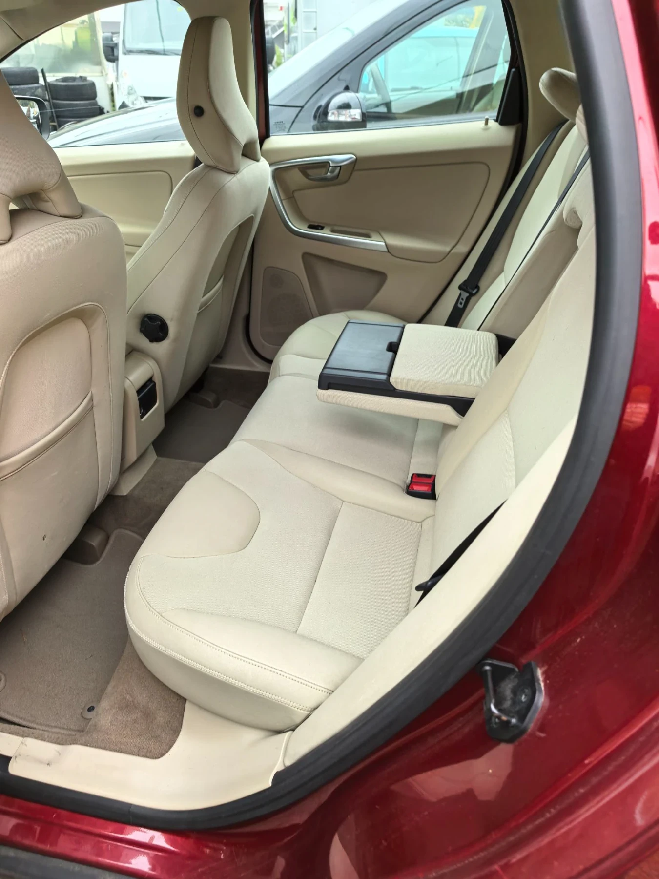 Volvo XC60 3.0i T6 | Mobile.bg � ����������� 14